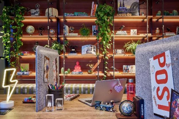 moxy cologne muelheim