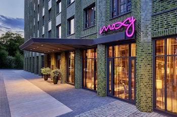 moxy cologne muelheim