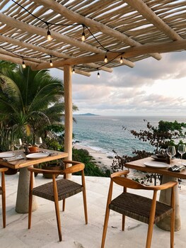 la joya sayulita