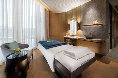 studio city epic tower