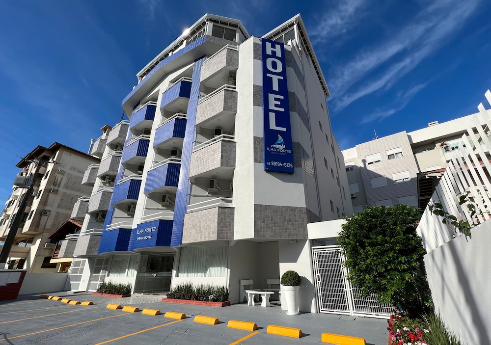 ilha forte praia hotel