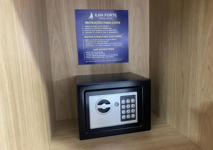 ilha forte praia hotel