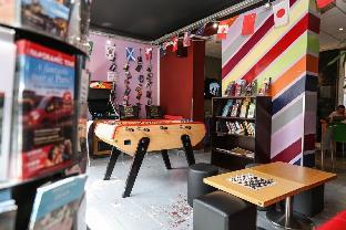 le montclair montmartre by river hostel