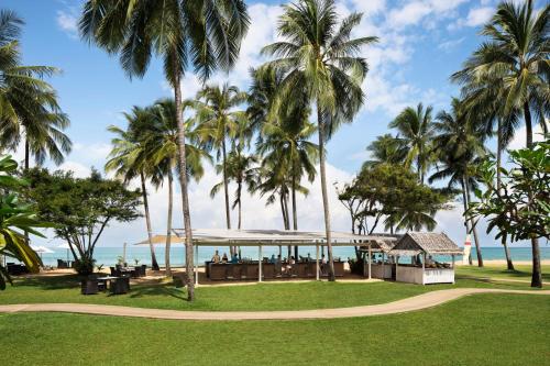 jw marriott khao lak resort suites