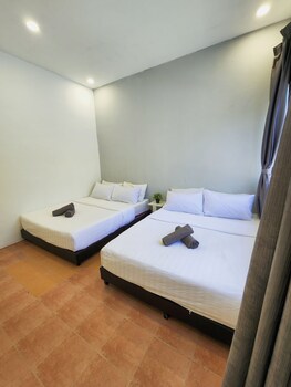 gurney coast guest house by sky hive