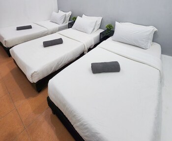 gurney coast guest house by sky hive