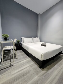 gurney coast guest house by sky hive