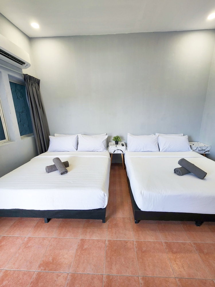 gurney coast guest house by sky hive