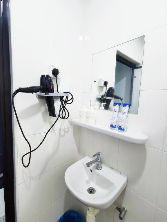 gurney coast guest house by sky hive