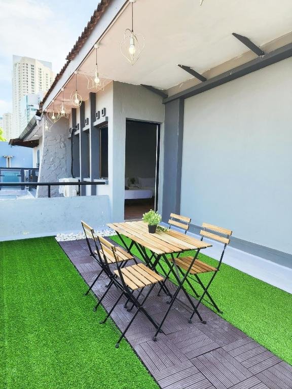 gurney coast guest house by sky hive