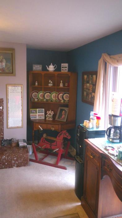 lil black bear inn