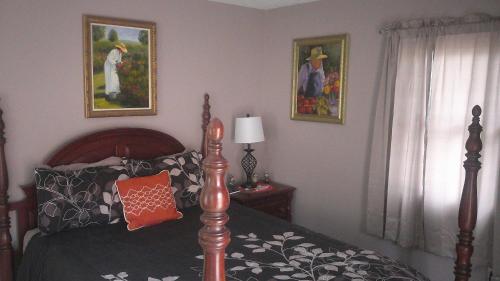 lil black bear inn