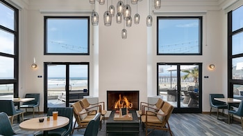 Sandcastle Hotel On The Beach,San Luis Obispo>>Pismo Beach,3 star