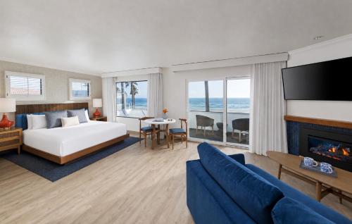 sandcastle hotel on the beach