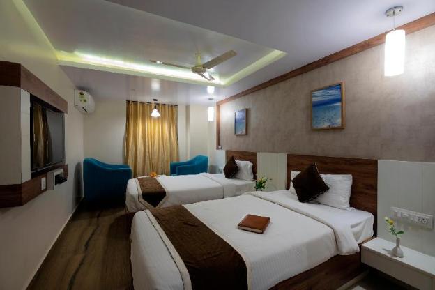 hotel monarch international