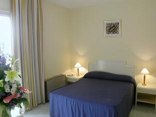 ona marbella inn