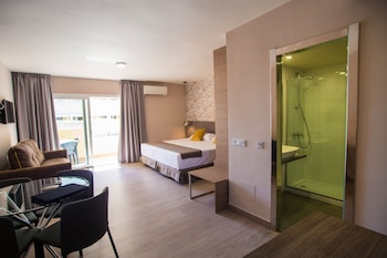 ona marbella inn
