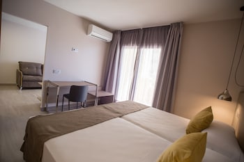 ona marbella inn