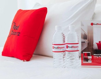 Reddoorz Plus @ Taft North Mandurriao,Iloilo City>>Iloilo,3 star