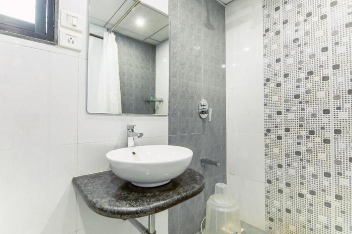 magnus square business hotel