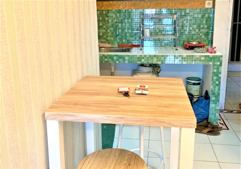 apartemen mutiara bekasi by veeroom