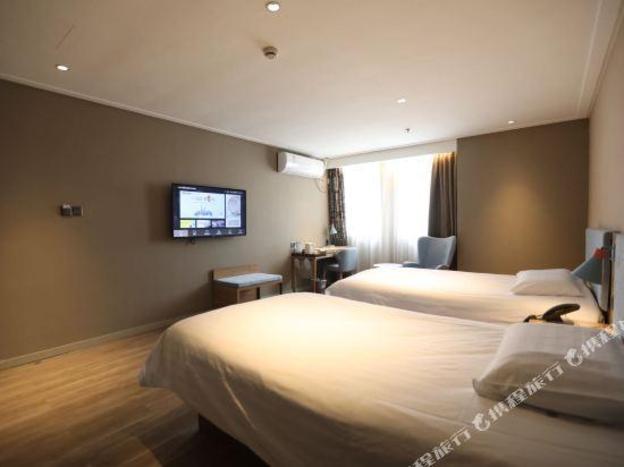 motel 168 pudong waigaoqiao branch