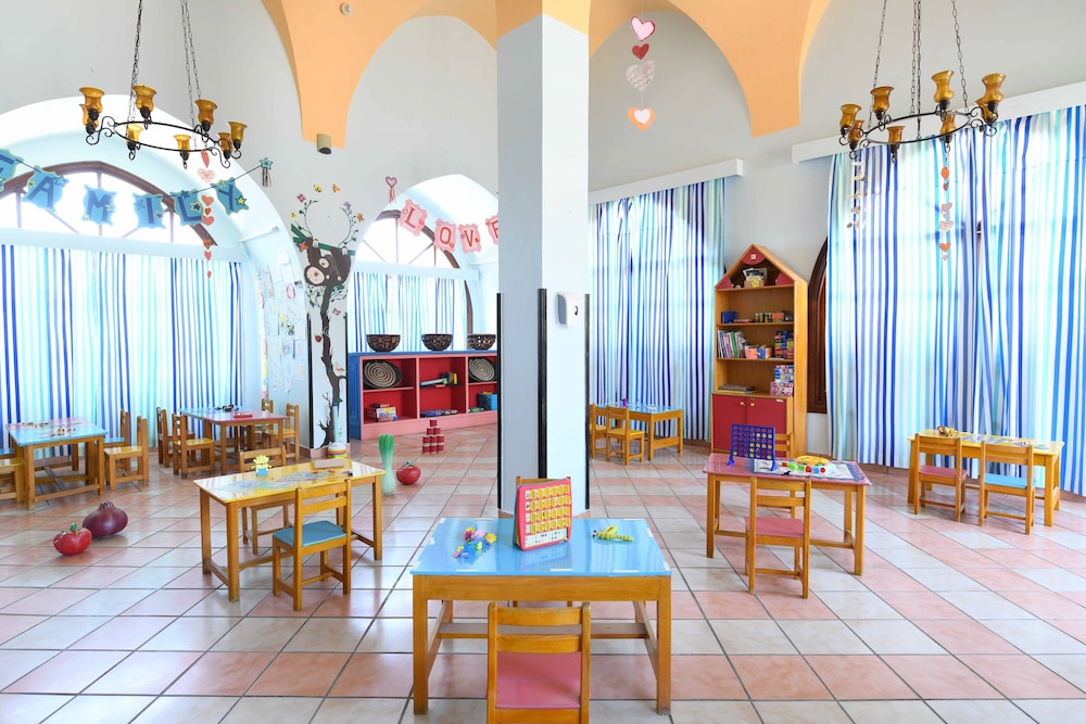 magic world sharm club by jaz