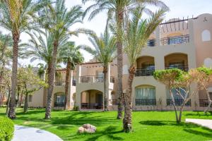 magic world sharm club by jaz