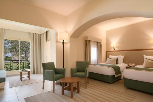 magic world sharm club by jaz