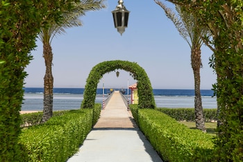 magic world sharm club by jaz