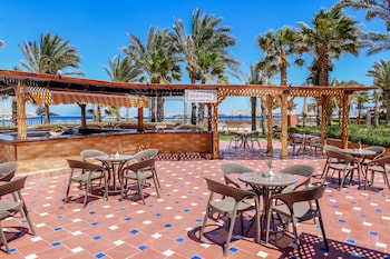 magic world sharm club by jaz