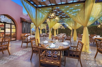 magic world sharm club by jaz