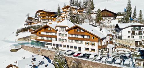 santa cristina val gardena