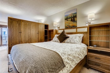lifthouse lodge premium studio