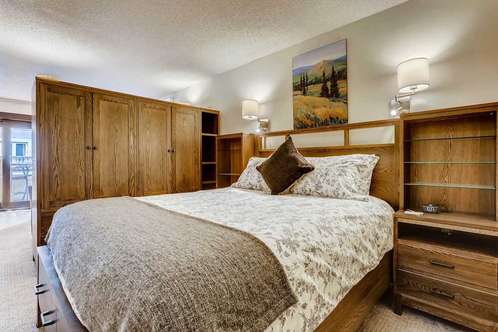 lifthouse lodge premium studio