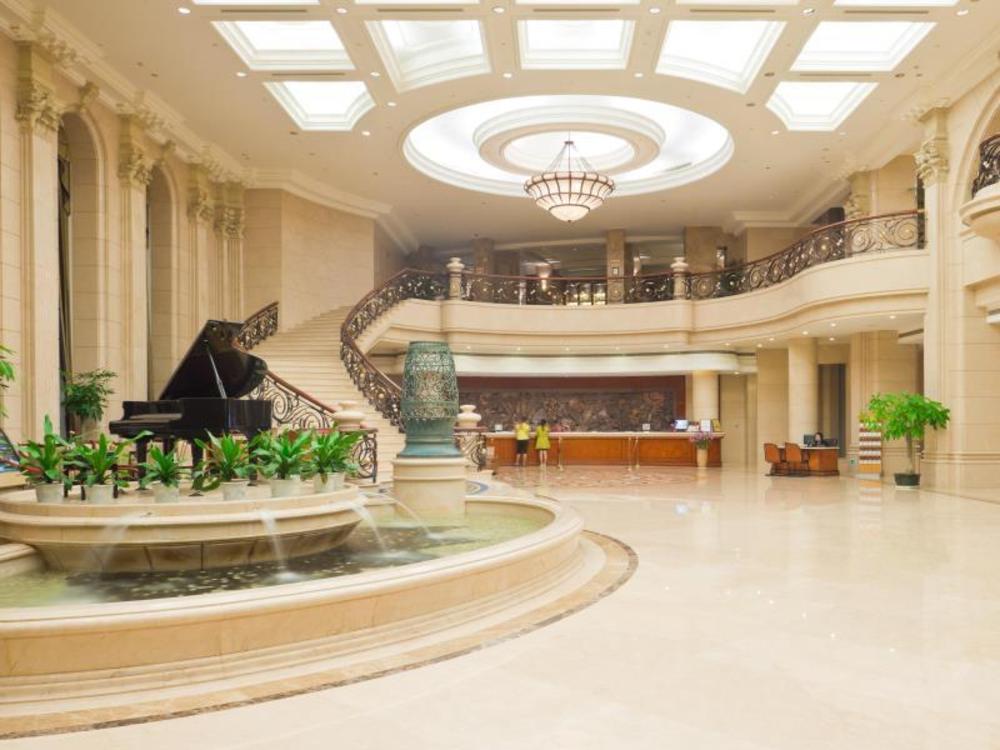 sanya baohong hotel