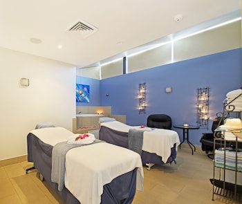 oaks hervey bay resort and spa