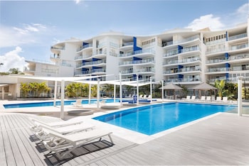 oaks hervey bay resort and spa