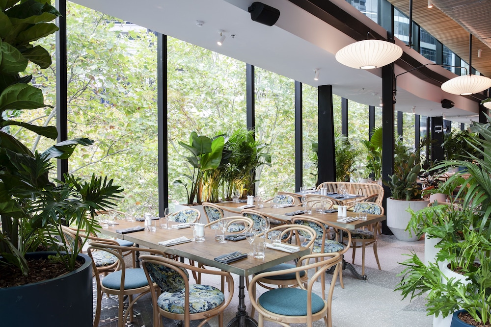 vibe hotel north sydney