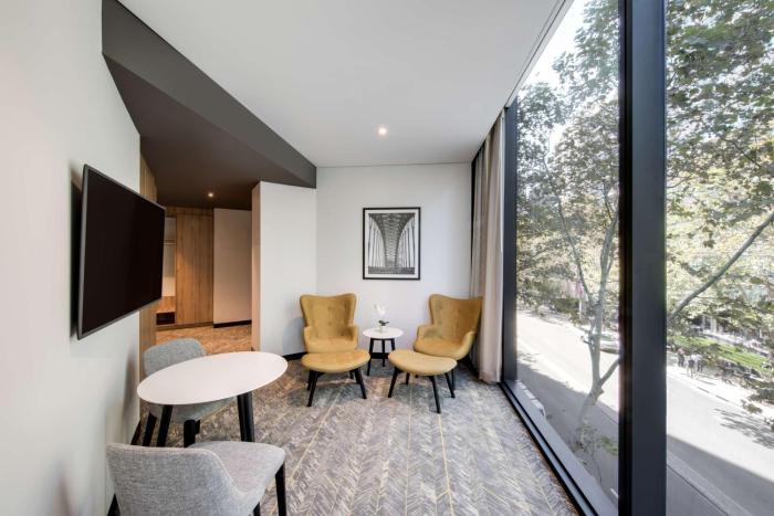 vibe hotel north sydney