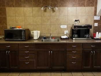 sea tac crest motor inn