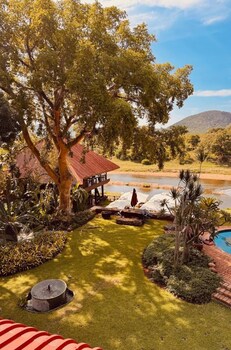 river house bush and safari lodge