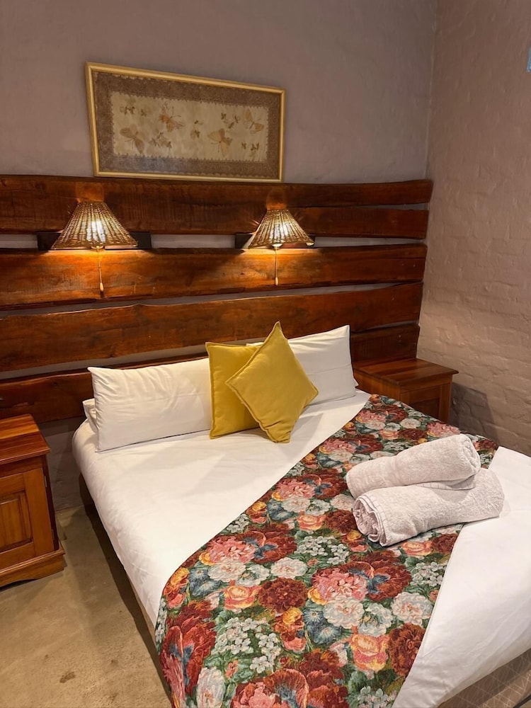 river house bush and safari lodge