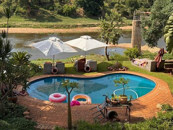 river house bush and safari lodge