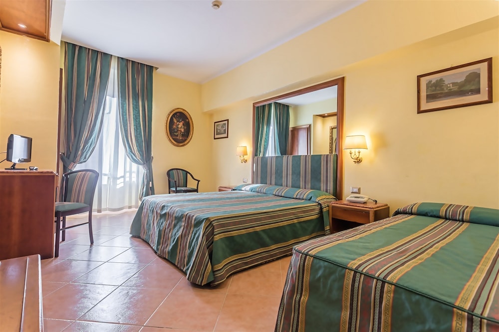 raeli hotel lazio