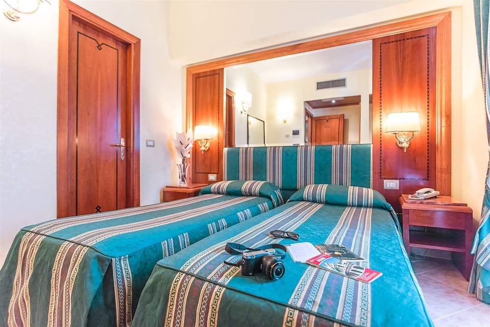 raeli hotel lazio