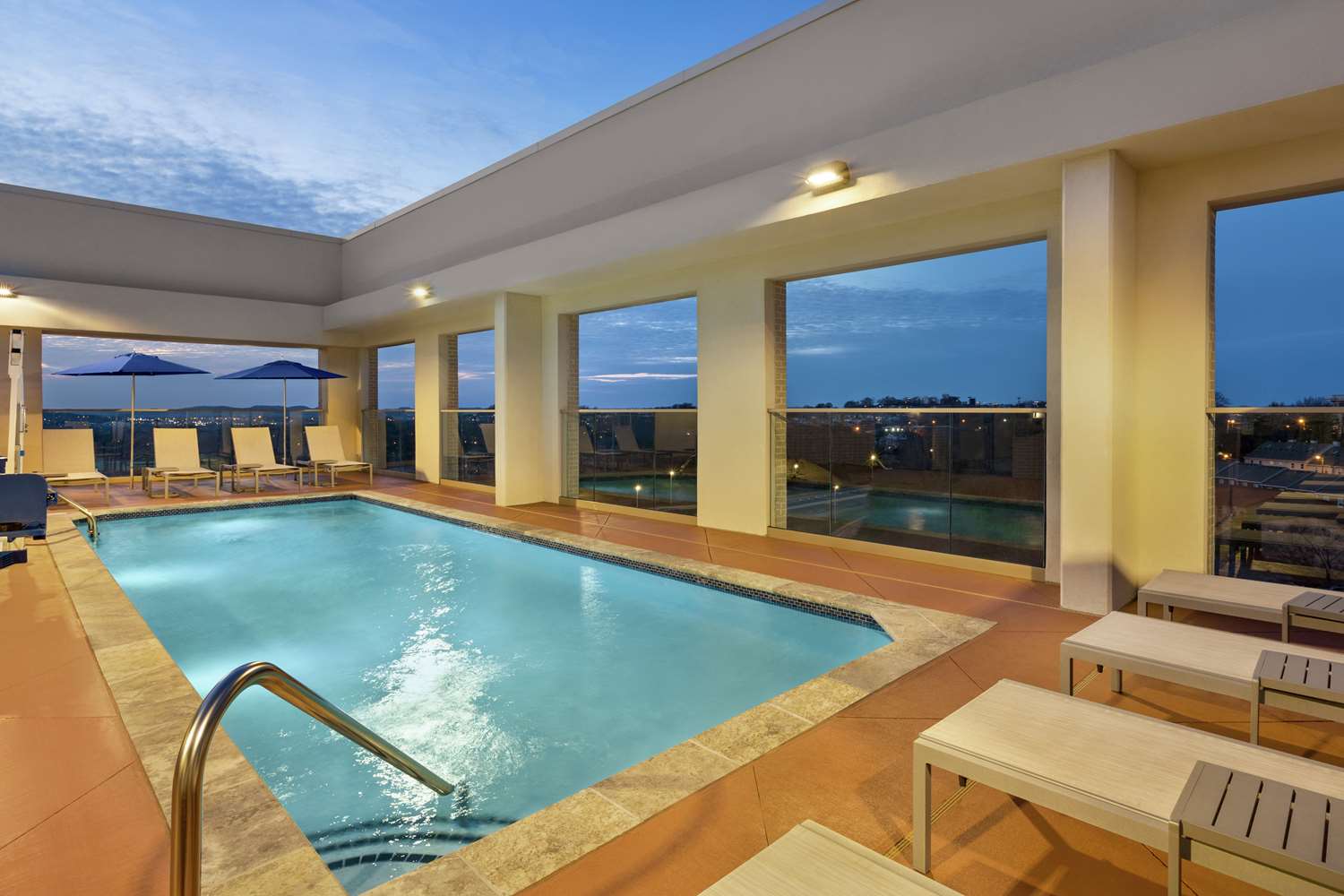 hilton garden inn nashville west end avenue