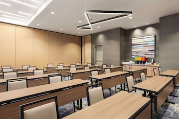 hilton garden inn nashville west end avenue