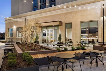 hilton garden inn nashville west end avenue