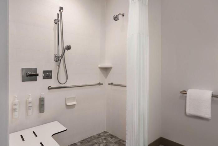 hilton garden inn nashville west end avenue